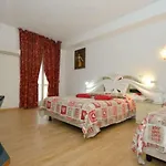Hotel Chopin 3*