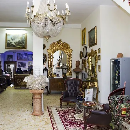 Chopin Hotel 3*