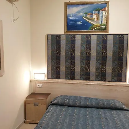 Chopin Hotel Fiumicino