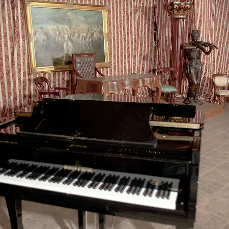 Hotel Chopin