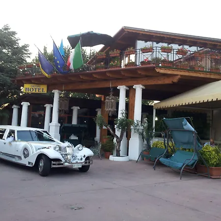 Chopin Hotel Fiumicino