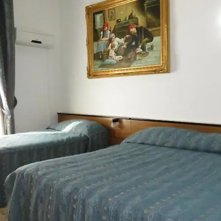 Hotel Chopin Fiumicino