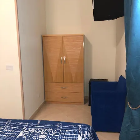 호텔 쇼팽 피우미치노
